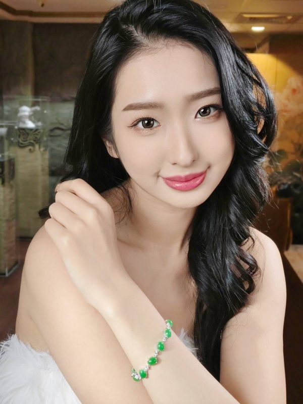 B-2025-10-3 翠映星辰 冰种帝王绿合成翡翠钻石手链 B-2025-10