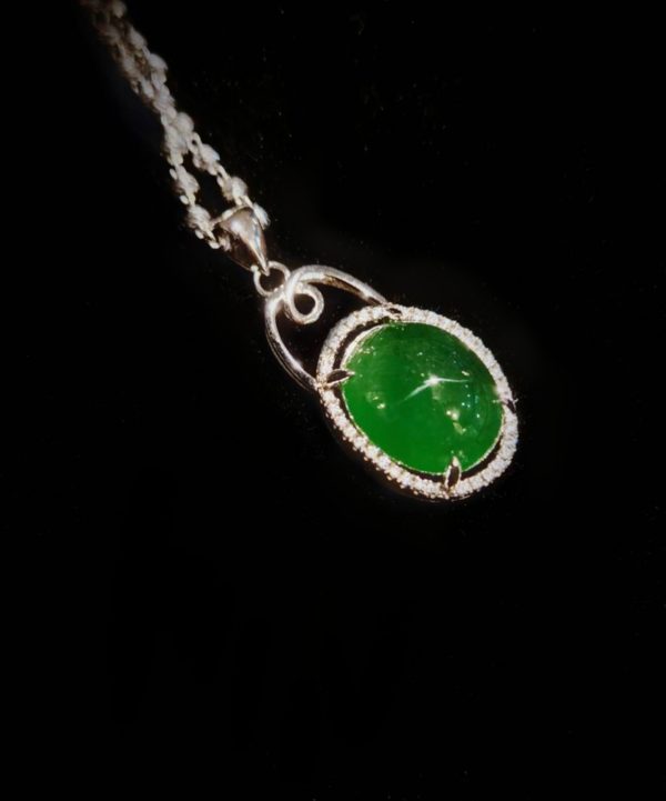 P-2024-09-4 翡翠蛋面项链 玻璃种帝王绿合成翡翠K金项链钻石P-2024-09