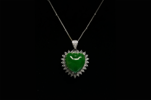 P-2024-11-1 翡翠心型项链 玻璃种帝王绿合成翡翠K金项链钻石P-2024-11