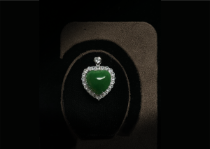 P-2024-12-1 翡翠心型项链 玻璃种帝王绿合成翡翠K金项链钻石P-2024-12