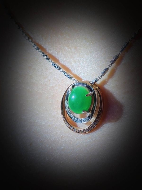 P-2025-14-3 翡翠蛋面项链 冰种帝王绿合成翡翠钻石项链 P-2025-14