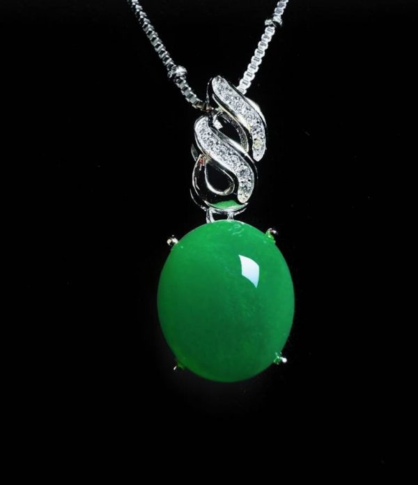 P-2025-22-1 翡翠蛋面项链 冰种帝王绿合成翡翠K金项链钻石 P-2025-22