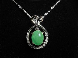 翡翠蛋面项链 冰种帝王绿合成翡翠K金项链钻石P-2025-23