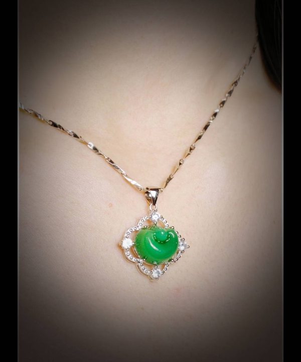 P-2025-32.3 翡翠元宝项链 冰种帝王绿合成翡翠K金项链钻石 P-2025-32