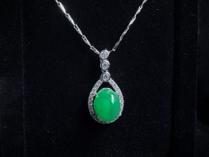 翡翠蛋面项链 冰种帝王绿合成翡翠K金项链 P-2025-53