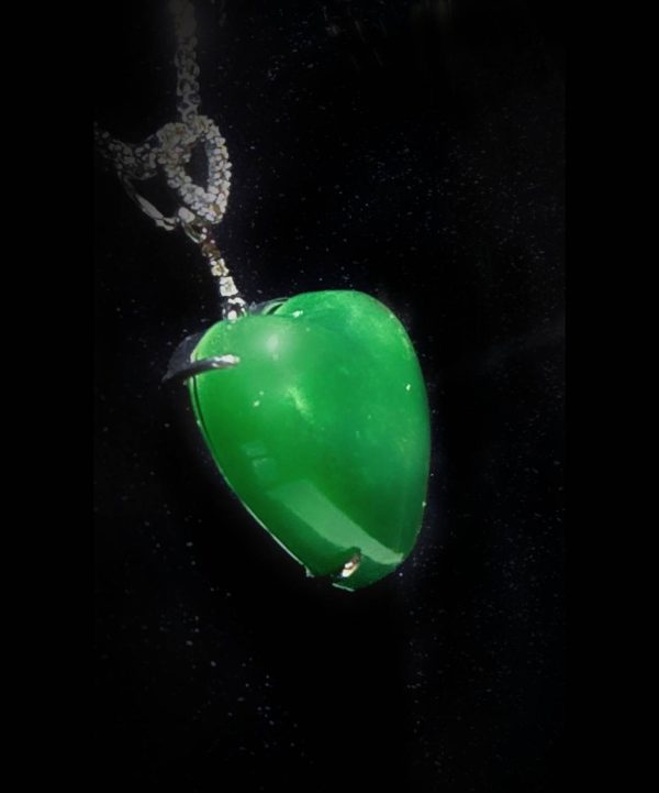 P-2025-43-1 翡翠心型项链 冰种帝王绿合成翡翠K金项链钻石P-2025-43