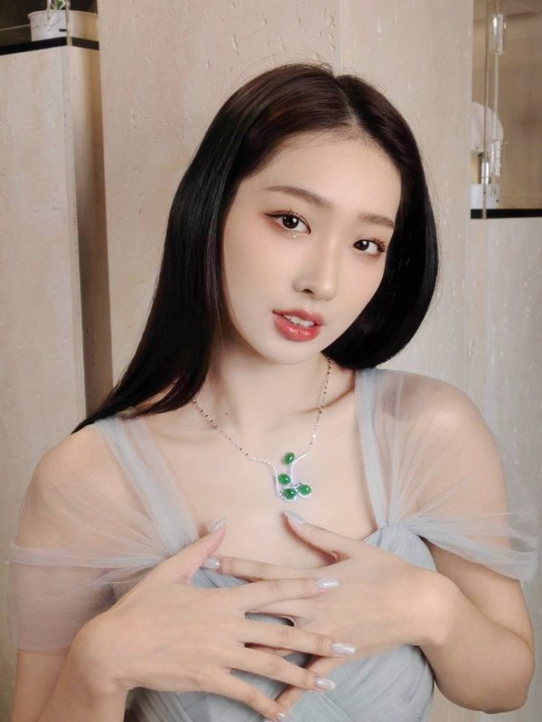 P-2025-64-2 翡翠蛋面项链 冰种帝王绿合成翡翠K金项链钻石 P-2025-64