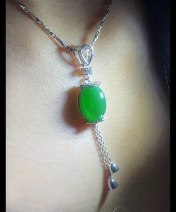 P-2025-70-4 翡翠蛋面项链 冰种帝王绿合成翡翠K金项链钻石 P-2025-70