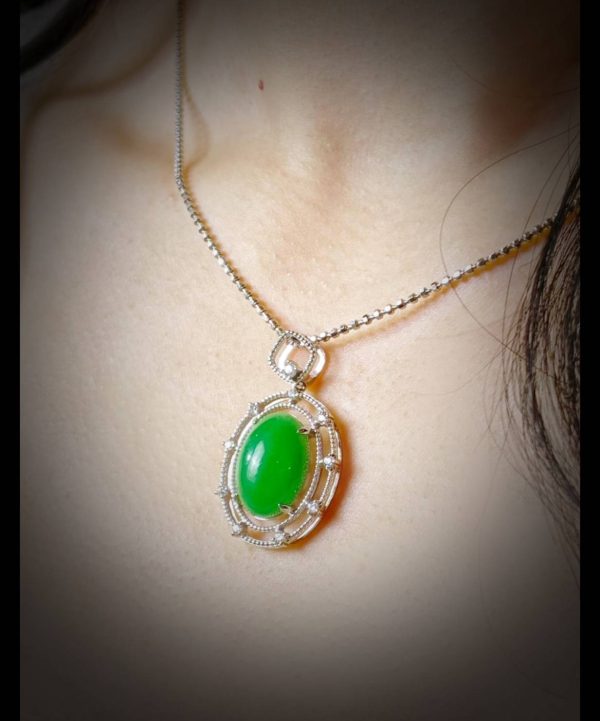 P-2025-71-1 翡翠蛋面项链 冰种帝王绿合成翡翠K金项链钻石 P-2025-71