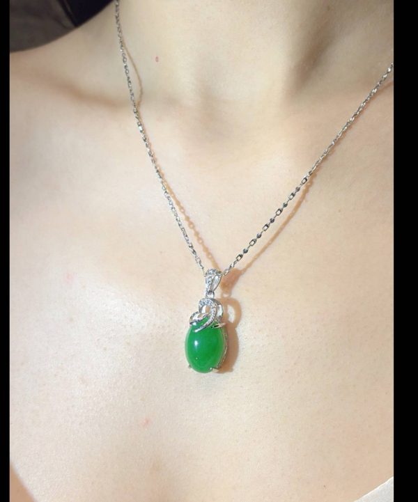 翡翠蛋面项链 冰种帝王绿合成翡翠K金项链钻石 P-2025-72