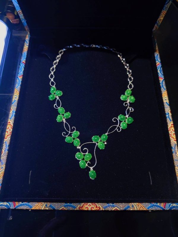 P-2025-73-2 翡翠蛋面项鍊 冰种帝王绿合成翡翠K金项链钻石P-2025-73